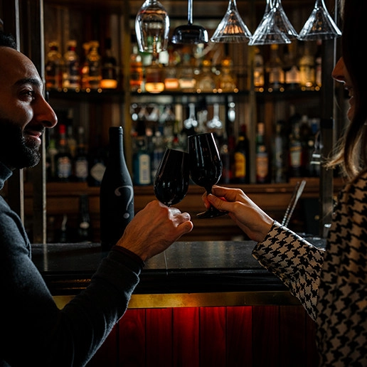 Couple celebrating a wedding anniversary at the Dans le Noir ? restaurant