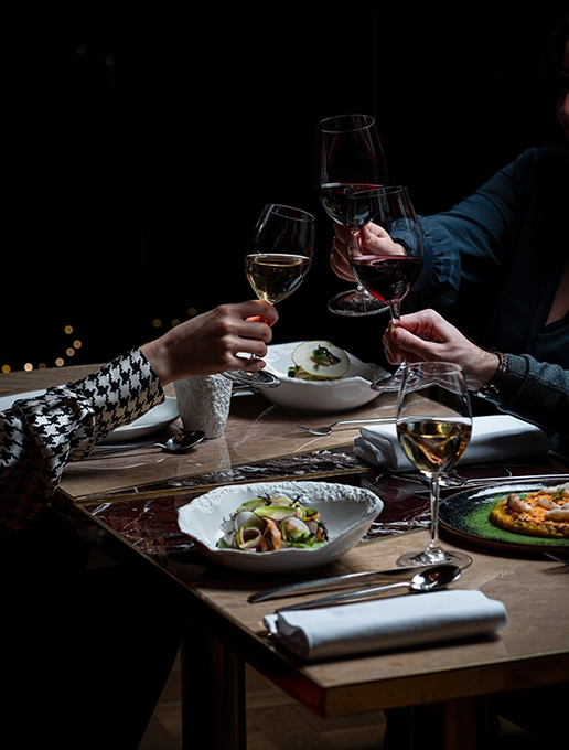 A group celebrating a birthday at the Dans le Noir? restaurant?
