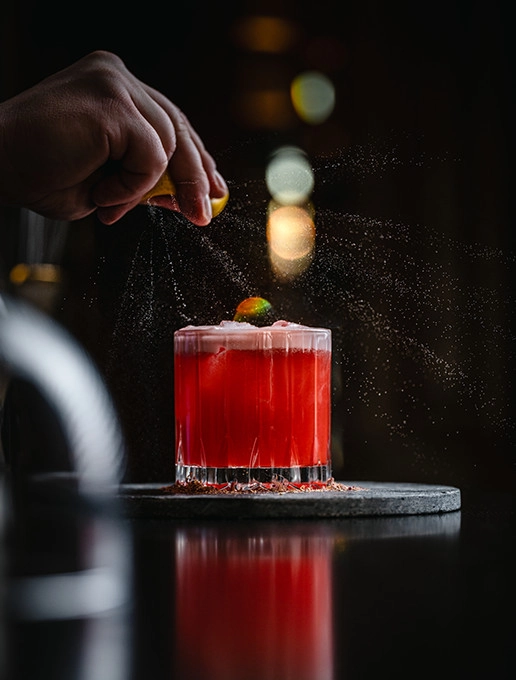 Rose cocktail served during a Valentine's Day evening at Dans le Noir ? restaurant